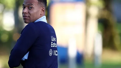 Salomon Genesis：轻量越野鞋，兼顾轻盈与防护，登山徒步两相宜